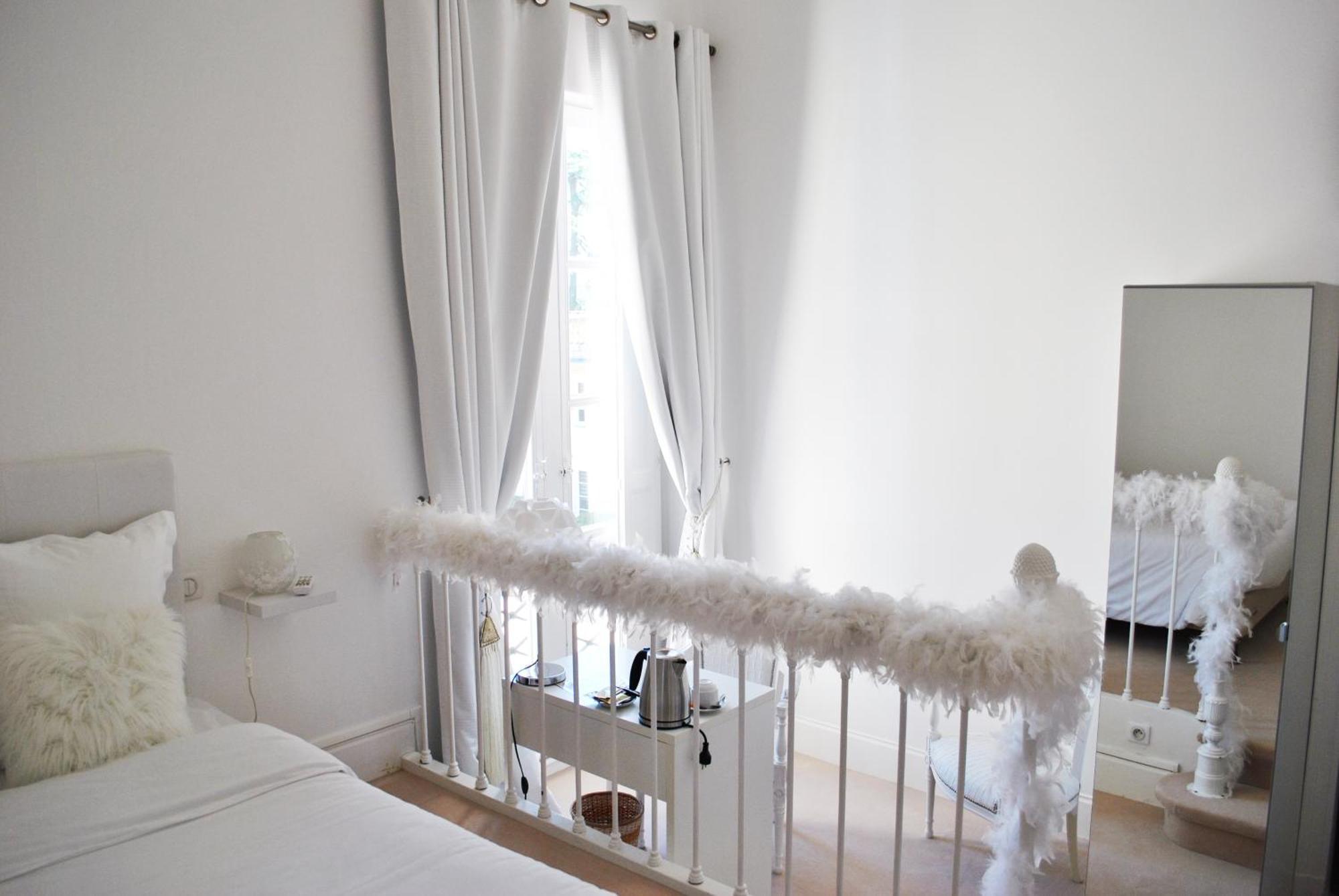 Hotel Logis - Chateau Saint Marcel 4*