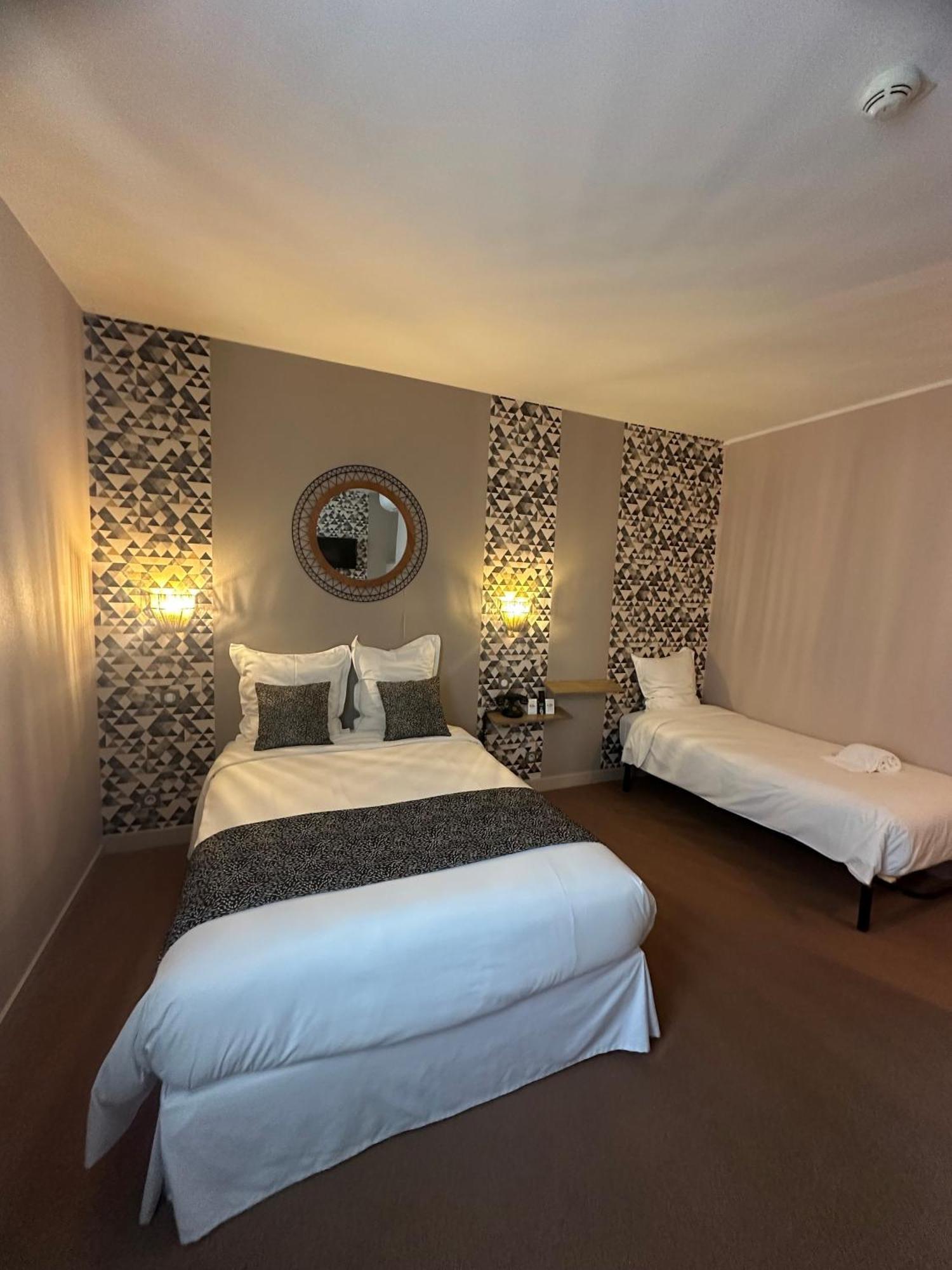 Logis - Chateau Saint Marcel Hotel 4*