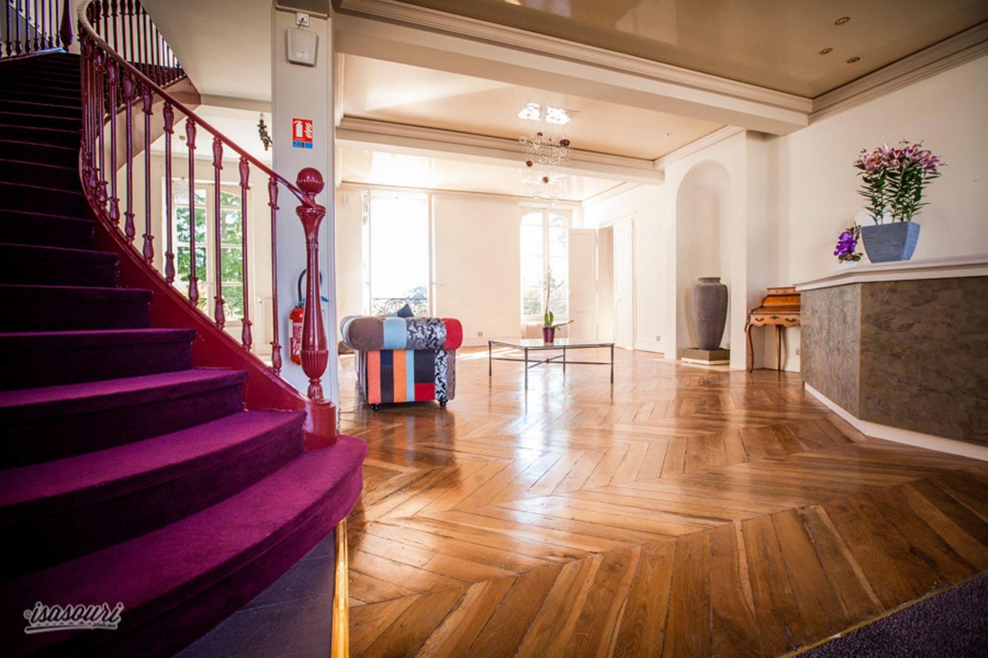 Logis - Chateau Saint Marcel 4* Boé